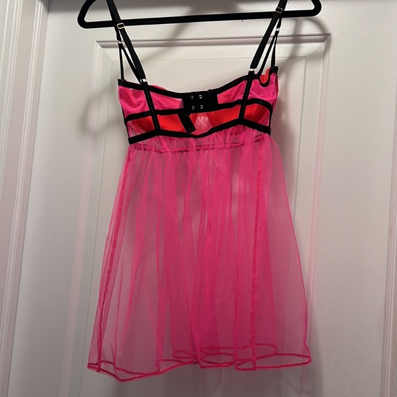 Victoria’s Secret Pink and Black Babydoll Lingerie Size 36D - Picture 8 of 11